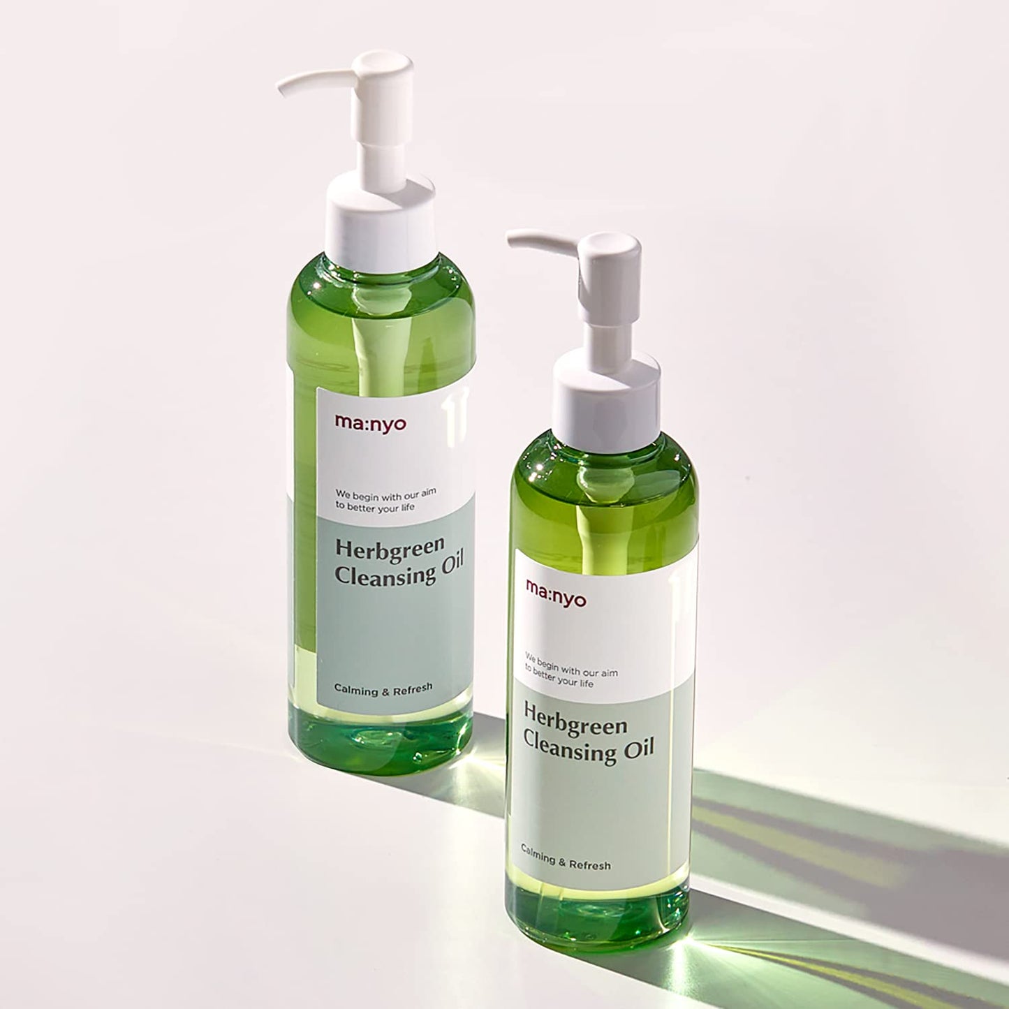 ma:nyo Herbgreen Cleansing Oil 200ml - peaux sensibles