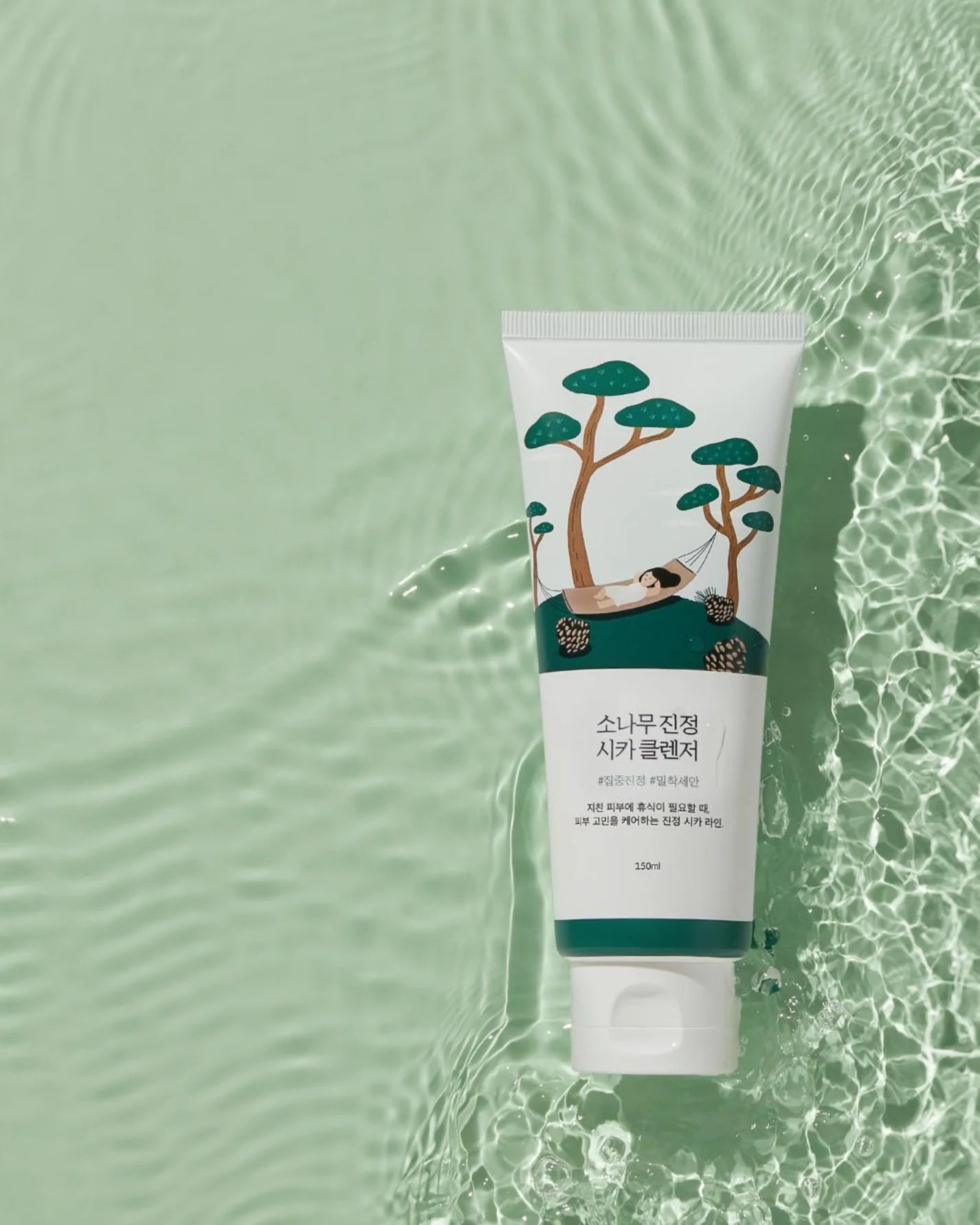 Round Lab Pine Tree Calming Cica Cleanser 150ml